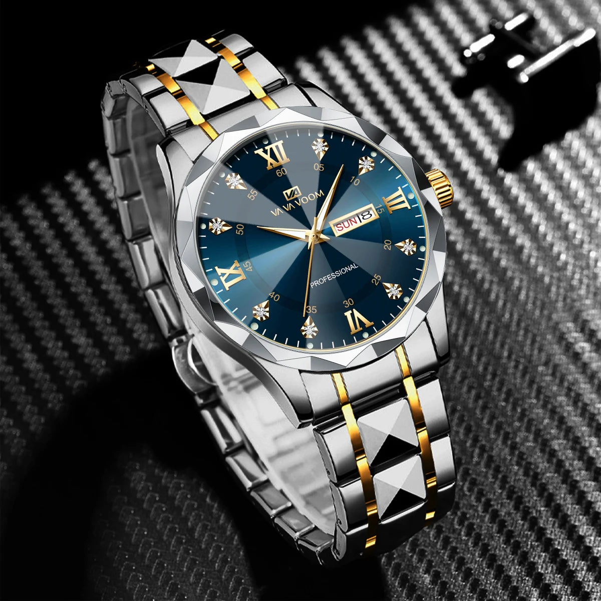 Men Watch Water Diamond Luxury Night Glow Double Calendar Quartz